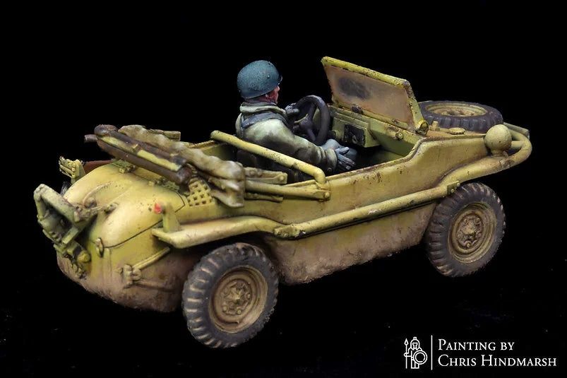 Vue arrière d'une Jeep amphibie Schwimmwagen, détails de l'hélice et de l'équipement, impression 3D haute résolution pour wargames historiques et modélisme militaire.