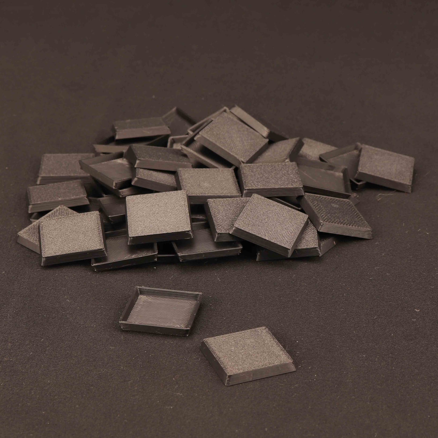 Socles Carrés 25 mm – Impression 3D PLA Haute Résistance