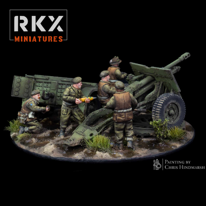 Canadian 25pdr Light Artillery de RKX Miniatures avec son équipage, canon de campagne canadien en résine 28 mm pour jeux de figurines historiques.