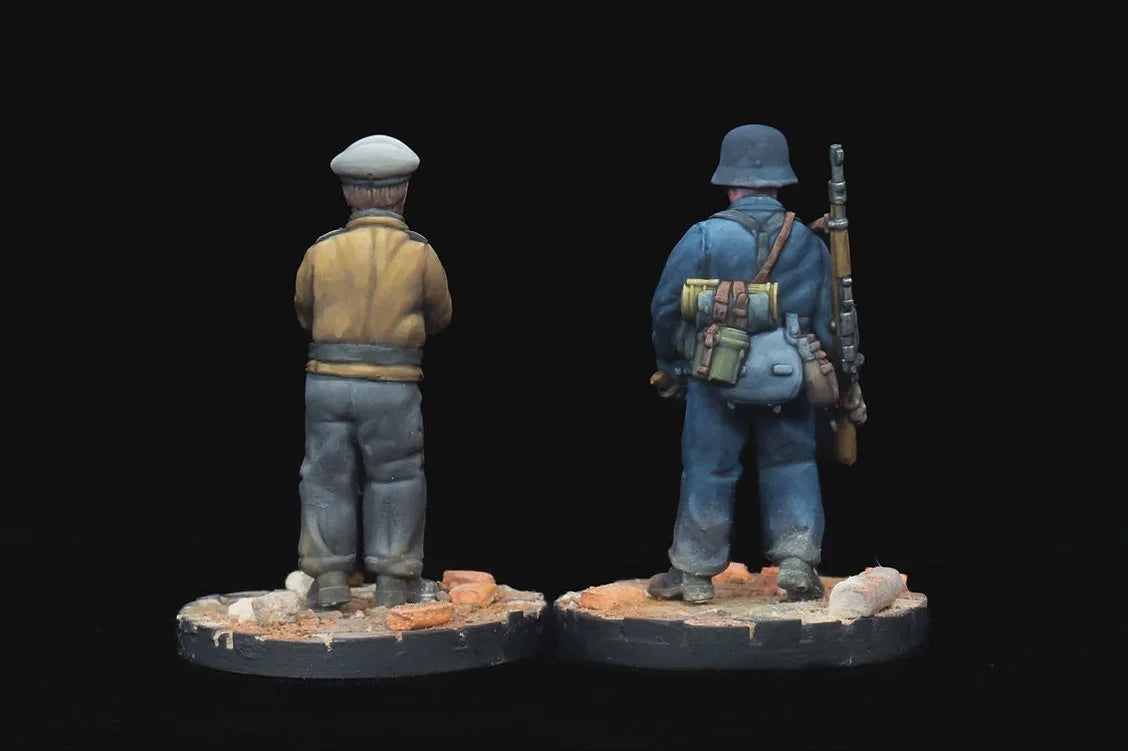 Figurines de commandement Kriegsmarine HQ 28mm en résine par RKX Miniatures.