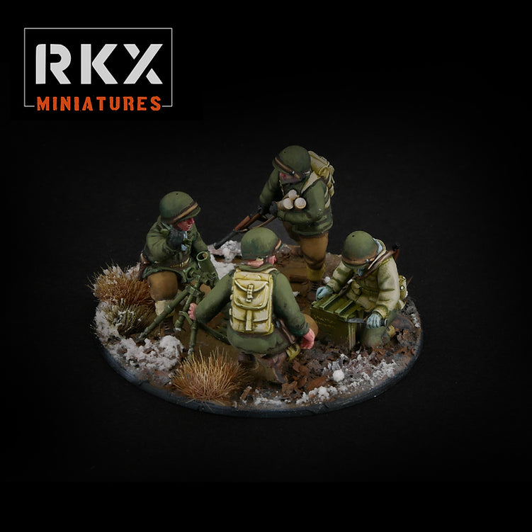 Équipe de mortier 60mm US Army hiver 28mm avec servants et munitions en résine par RKX Miniatures.