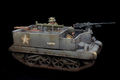 T16 Carrier 28 mm RKX Miniatures vue de profil