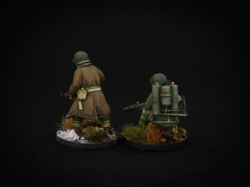 Détail du réservoir de lance-flammes et de l'équipement hivernal US Army figurine 28mm.